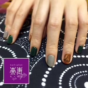 ワンカラー×べっ甲ネイル